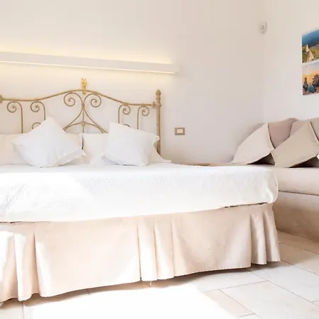 Holiday home Tenuta Donna Giulia Srls *